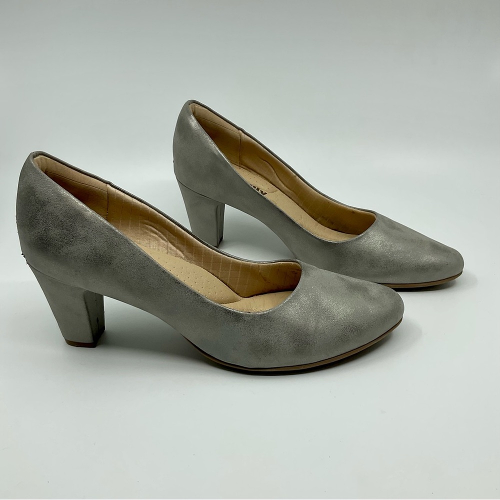 Piccadilly Metallic Silver Almond Toe Pumps